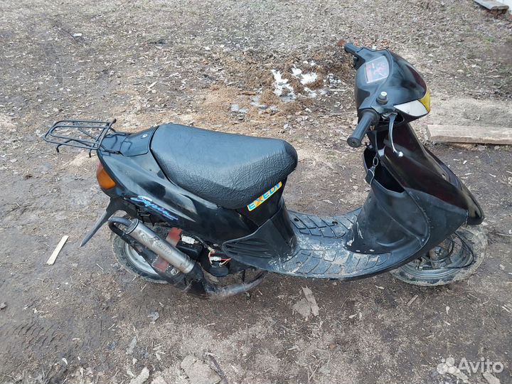 Suzuki sepia