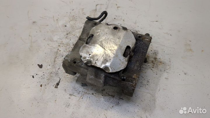 Суппорт Citroen C5, 2005