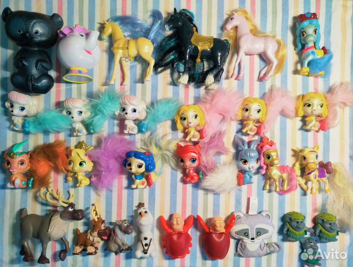 Фигурки принцессы киндеры питомцы разные