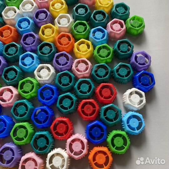 Крышки от фрутоняня 103 штуки