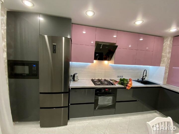 Прямая кухня на заказ. Фабрика в Челябинске