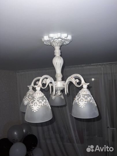 Люстра потолочная 5 рожковая