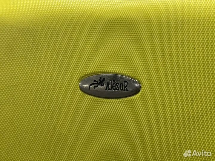 Чемодан 2шт большие