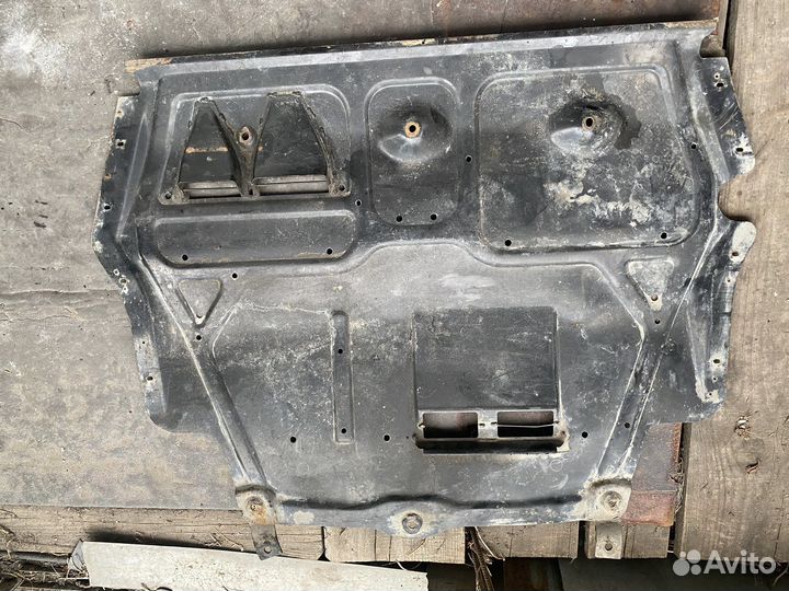 Защита двигателя Volkswagen b6 /CC