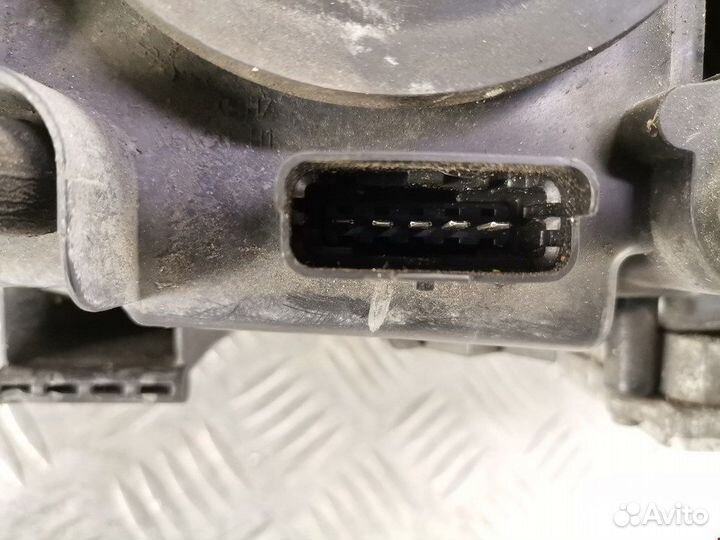 Фара передняя для Renault Espace 4 7701053975