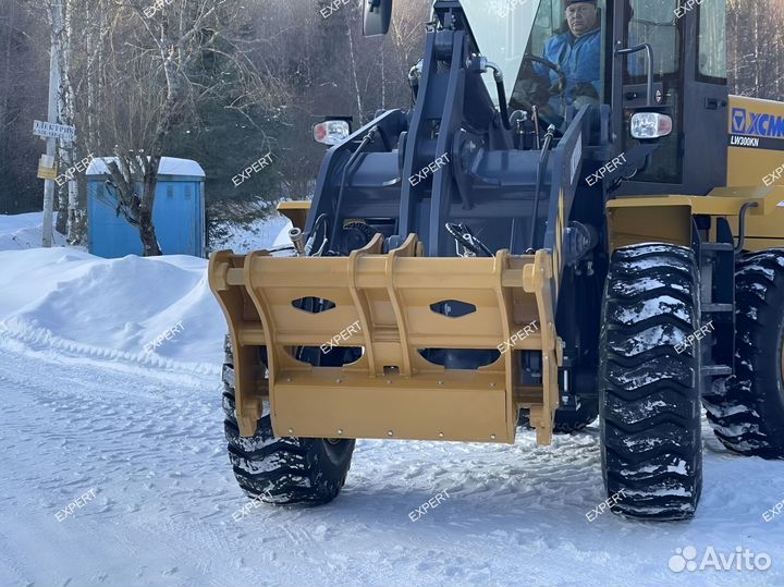 Быстросъем на фронтальный погрузчик 000152