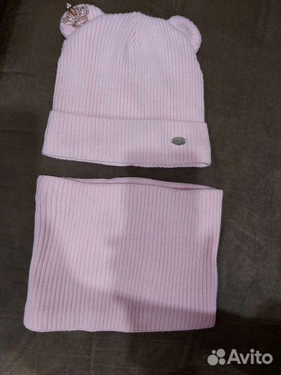 Весенняя шапка и снуд для девочки