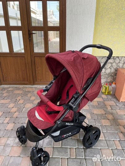 Прогулочная коляска