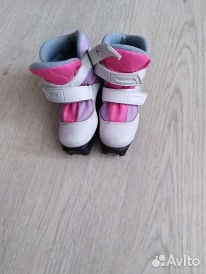 Лыжные ботинки детские