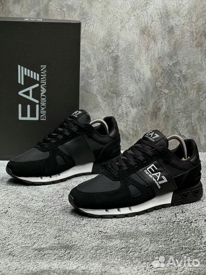 Кроссовки Armani