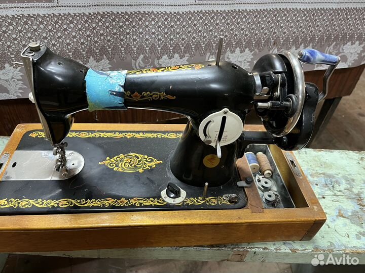 Швейная машинка подольская ручная