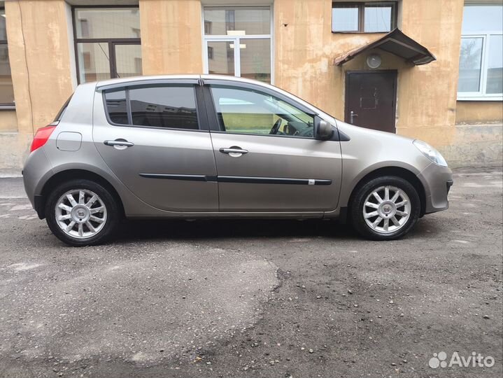 Renault Clio 1.6 МТ, 2008, 405 800 км