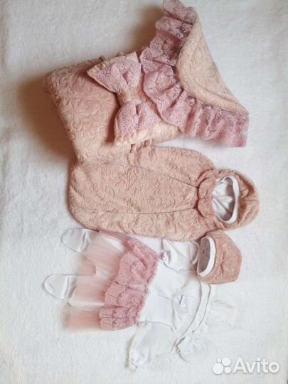 Конверт+одежда для девочки. Новое. Холодная осень