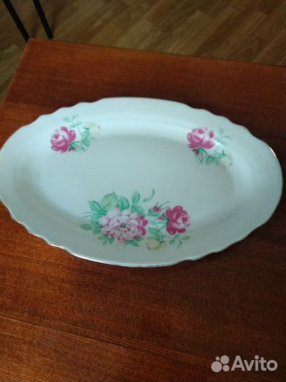 Супница 800, блюдо500, поднос 300