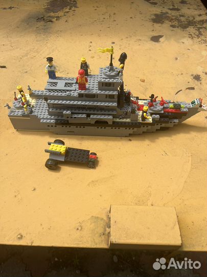 Lego пиратский корабль