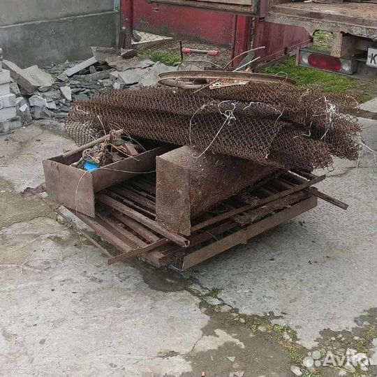 Приём и вывоз чёрного и цветного металлолома