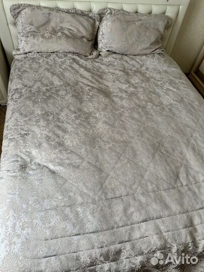 Покрывало с наволочками Santfair