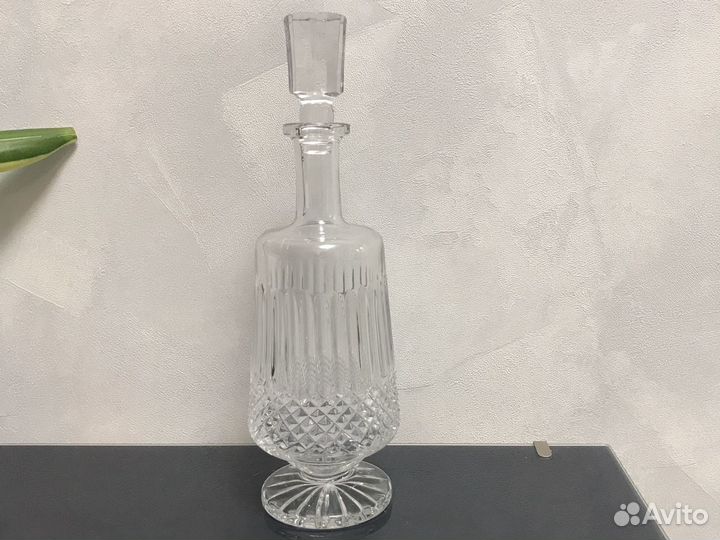 Графин хрустальный