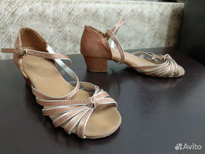 Костюм для танцев