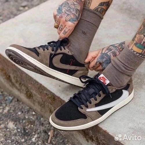 Air Jordan 1 Low 