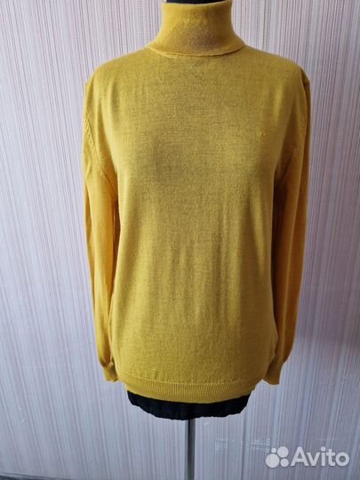 Продам свитер Casharel