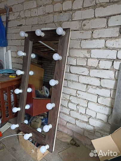 Гримерное зеркало