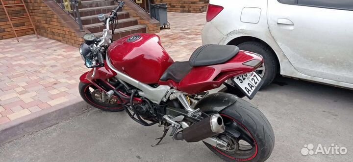 Honda VTR1000F