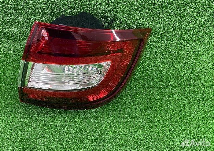 Фонарь правый Skoda Rapid