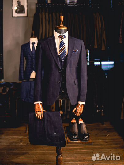 Мужской костюм тройка