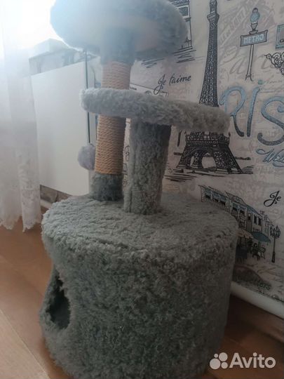 Домик и когтеточка для кошек