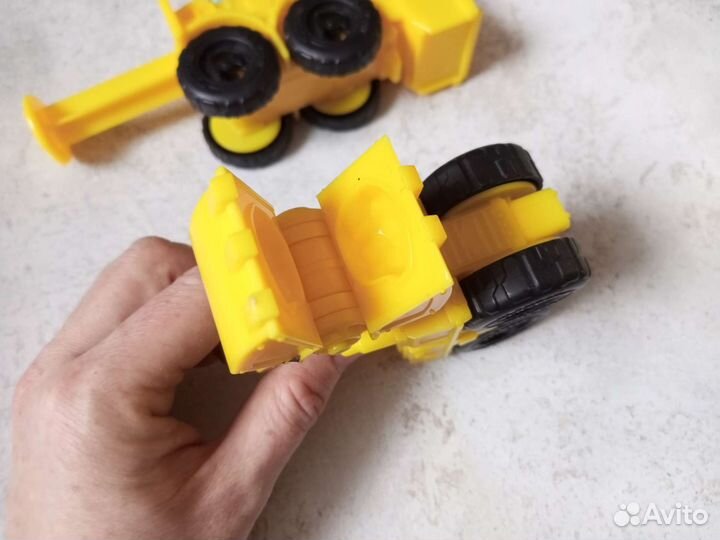 Набор формочек Плей До Бульдозер и экскаватор