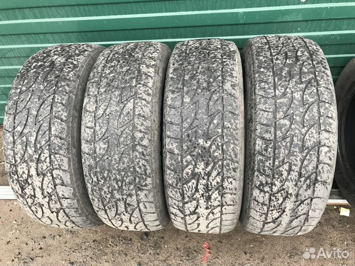 Bridgestone B280 245/65 R17
