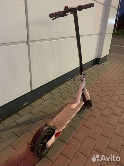 Электросамокат Xiaomi m365