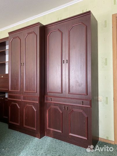 Стенка в гостиную