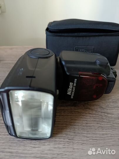 Вспышка камеры Nikon