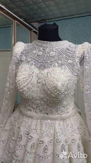 Мусульманская свадебная платье