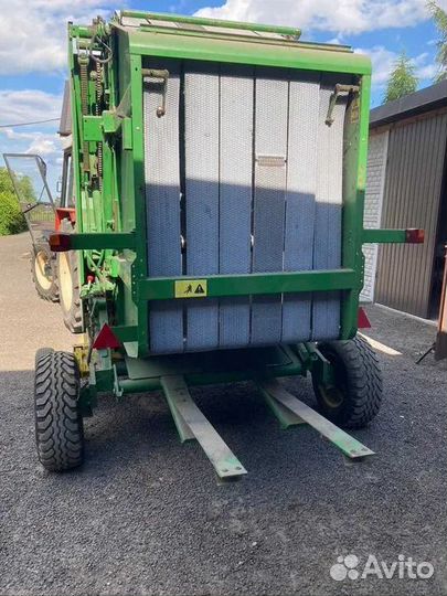 Пресс-подборщик John Deere 550, 1995