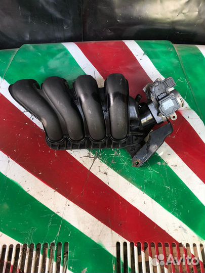 Впускной коллектор в сборе Lifan x60