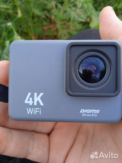 Экшен камера Digma dicam 810