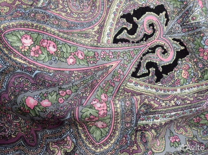 Платок 95 шесть с кистями мультиколор