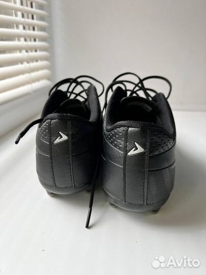 Бутцы,шиповки Demix