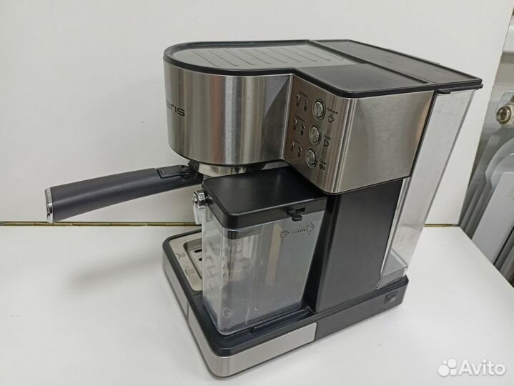 Кофеварка рожковая Polaris PCM 1536E