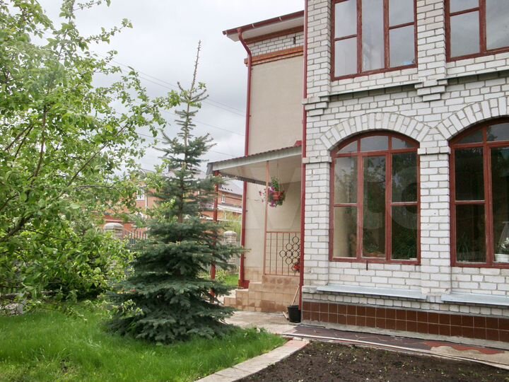 Дом 320 м² на участке 10 сот.