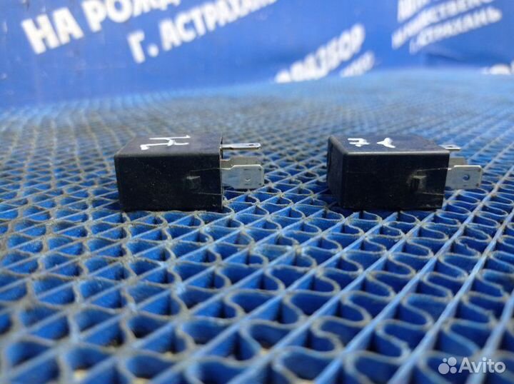 Реле Nissan Almera Classic седан QG16DE 2007