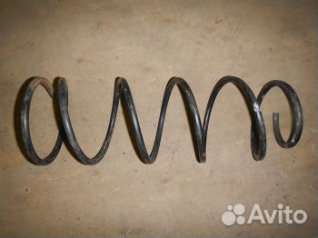Пружина задняя Тойота