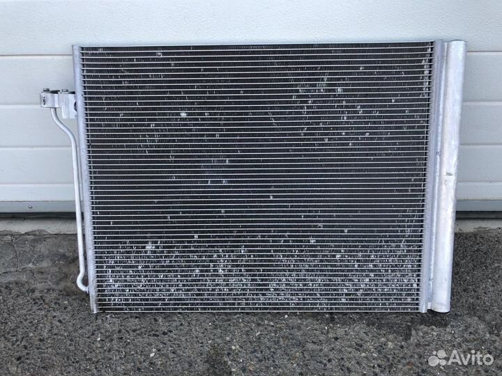 Радиатор кондиционера BMW F10 оригинал