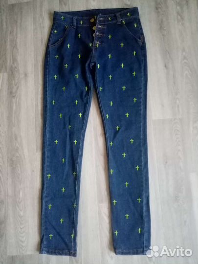 Джинсы на девочку и джинсы на мальчика новые