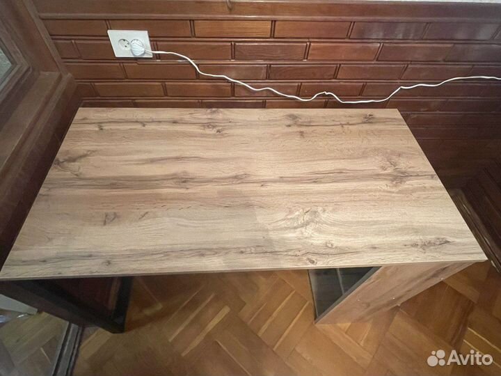 Письменный стол в стиле лофт