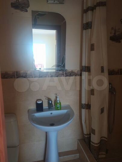 Комната 100 м², 1/2 эт.