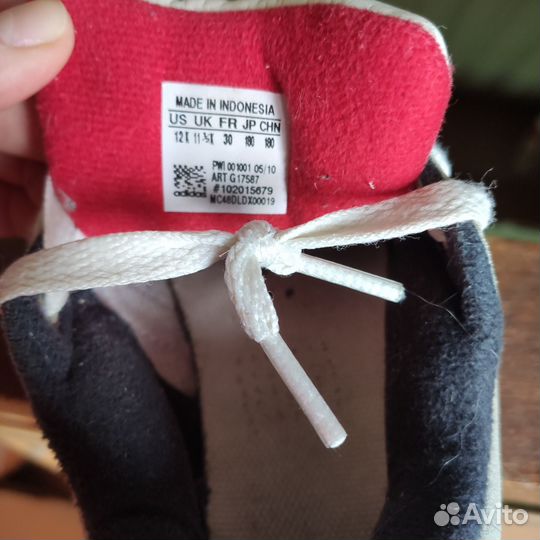 Кроссовки adidas, размер 30, утеплённые